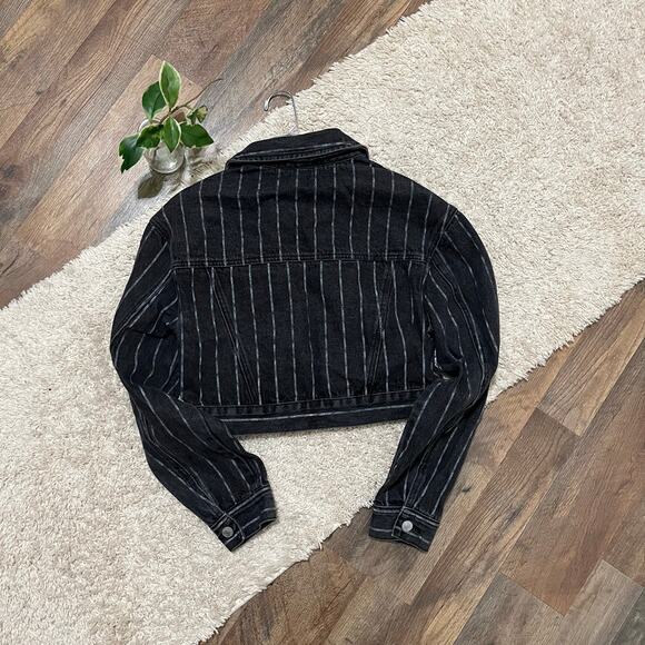 Pacsun Size XS/S Black White Striped Cropped Button Front Denim Jacket - Picture 6 of 6